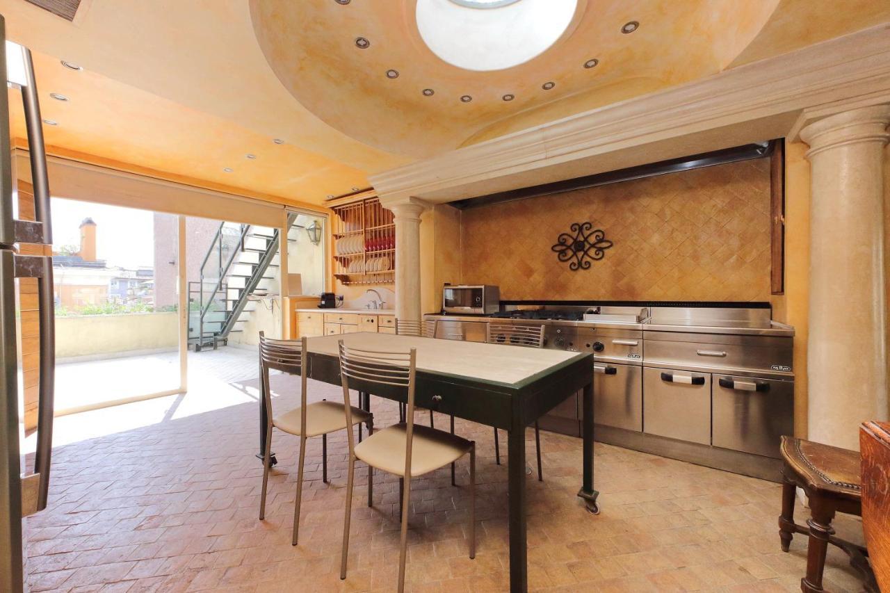 Suity I Penthouse With Two Terraces Řím Exteriér fotografie
